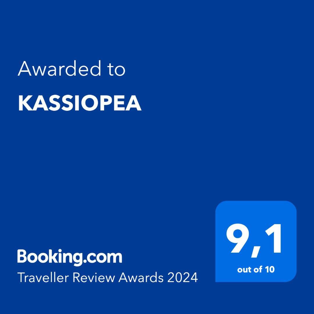 Kassiopea Villa Cala Blanca  Exteriör bild